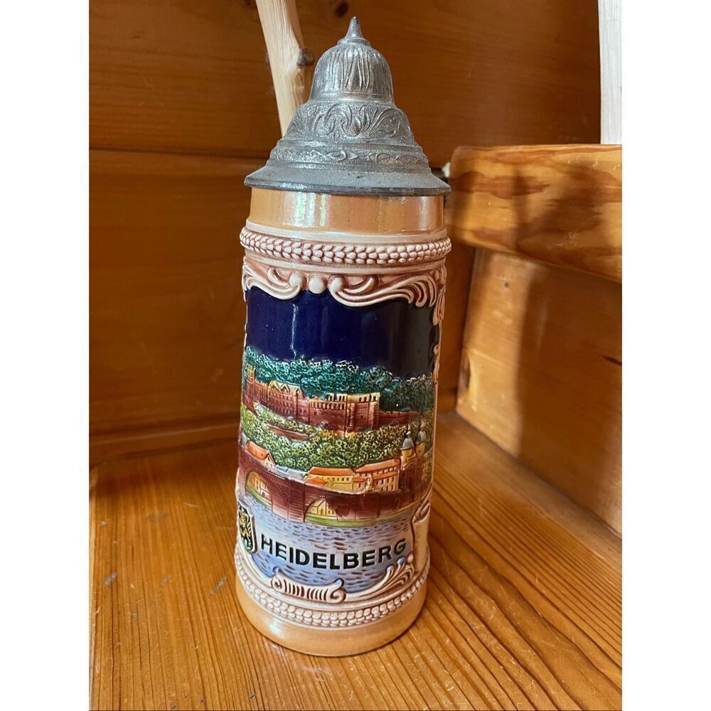 Pre Owned Vintage German Stein.  Henagemall #17. Pewter Lid.